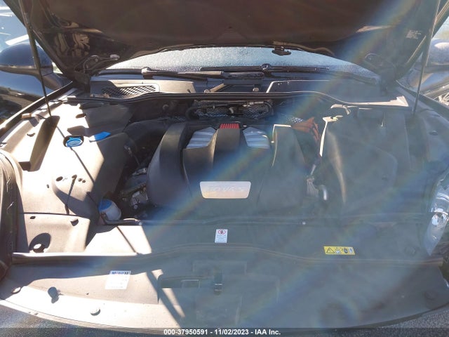 2016 PORSCHE CAYENNE WP1AE2A26GLA18236 Photo 9