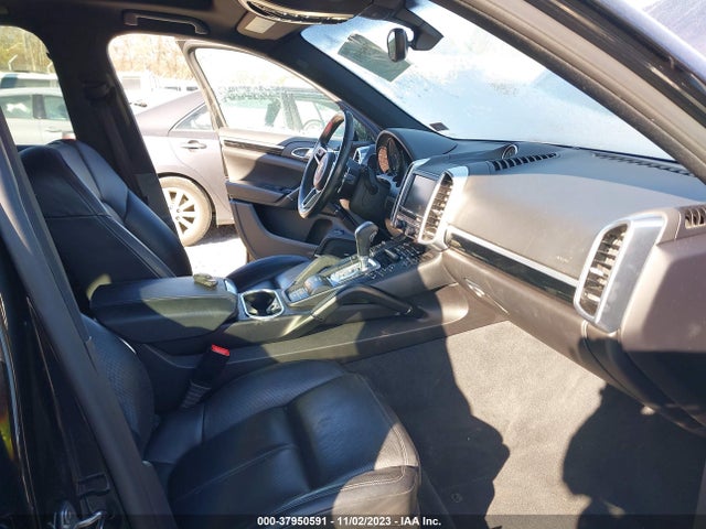 2016 PORSCHE CAYENNE WP1AE2A26GLA18236 Photo 4