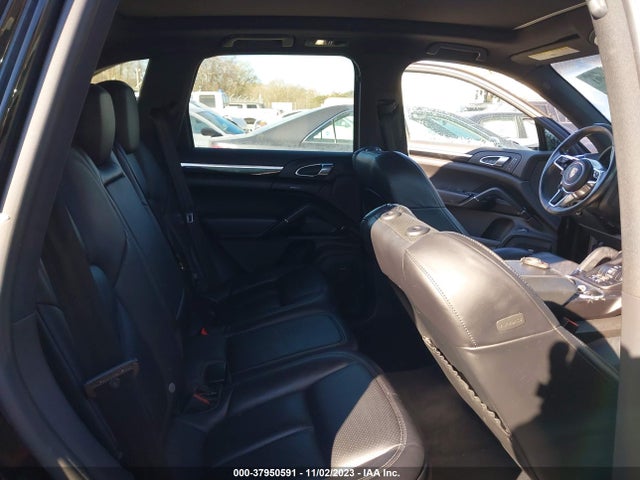 2016 PORSCHE CAYENNE WP1AE2A26GLA18236 Photo 7