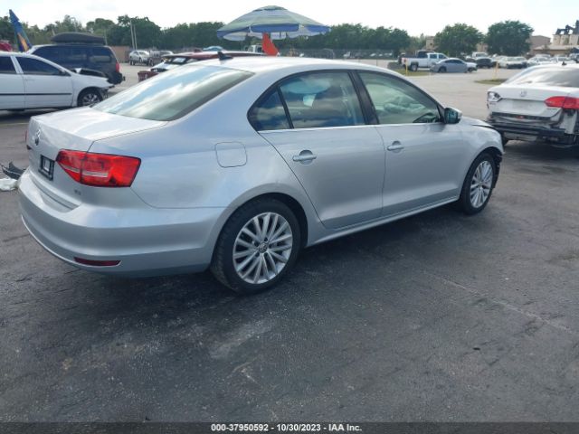 3VWD07AJ8FM316427 Volkswagen Jetta 1.8t Se