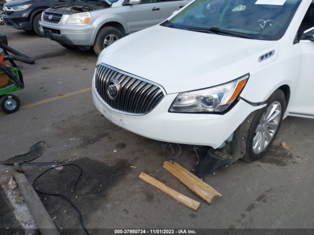 1G4GB5G39FF300949 Buick Lacrosse Leather