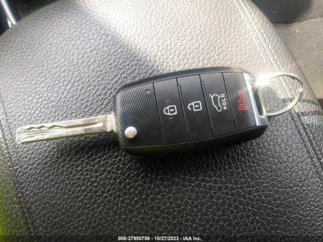 KIA SORENTO LX 2015 5XYKT4A60FG605911 Image 11