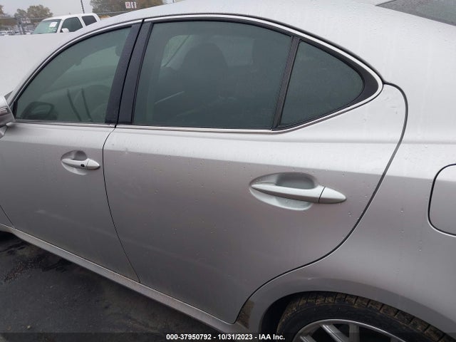2011 LEXUS IS 250 VIN: JTHBF5C29B5144622