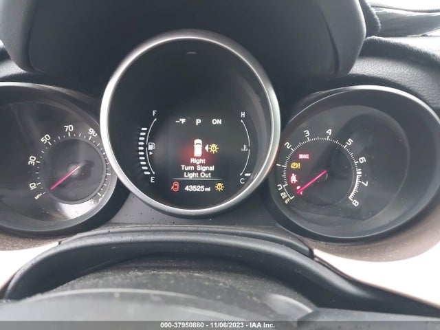 2017 FIAT 500X ZFBCFXDBXHP604578 Photo 6