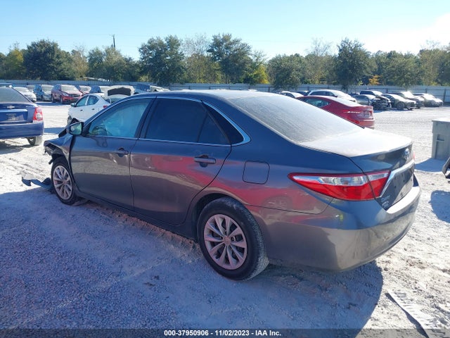 Toyota CAMRY LE 2017 4T1BF1FKXHU660665 Image 3