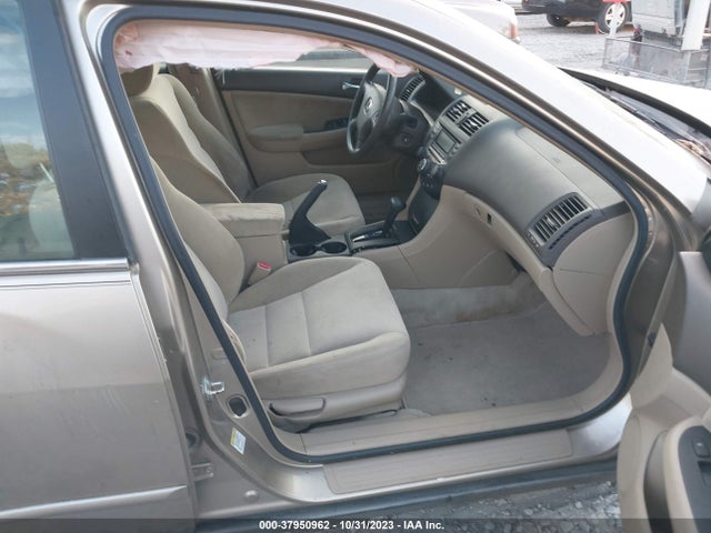 2005 HONDA ACCORD 2.4 LX VIN: 1HGCM56445A128897