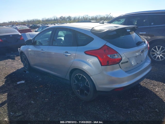 2013 FORD FOCUS SE VIN: 1FADP3K23DL122732