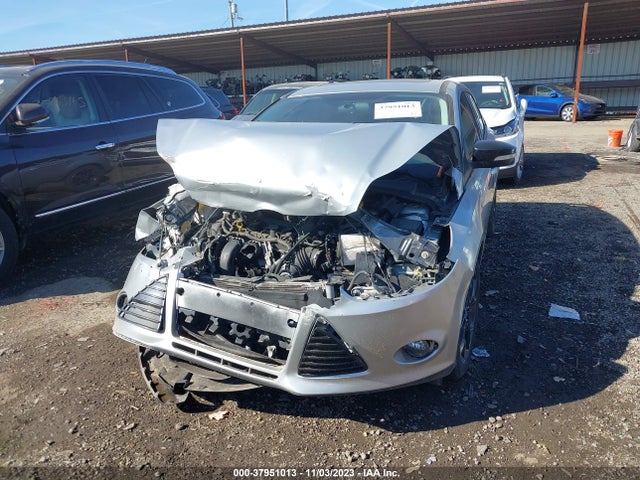 2013 FORD FOCUS SE VIN: 1FADP3K23DL122732