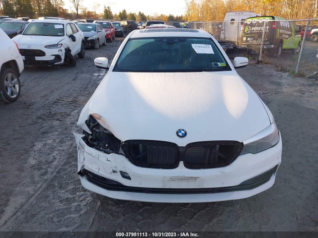 BMW 530I 2018 WBAJA5C50JWA56668 Image 12