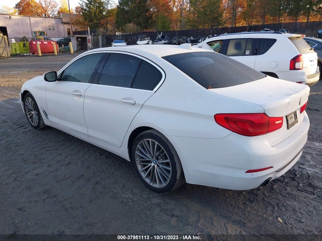 BMW 530I 2018 WBAJA5C50JWA56668 Image 3