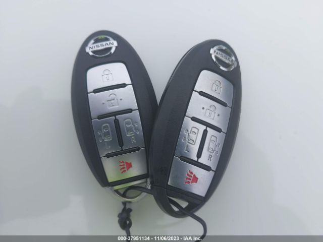 JN8AE2KP1E9105696 Nissan Quest Sv