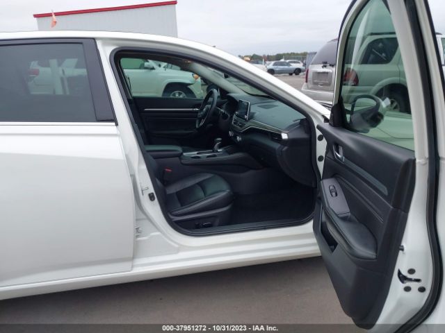 1N4BL4FV4KC112222 Nissan Altima 2.5 Platinum