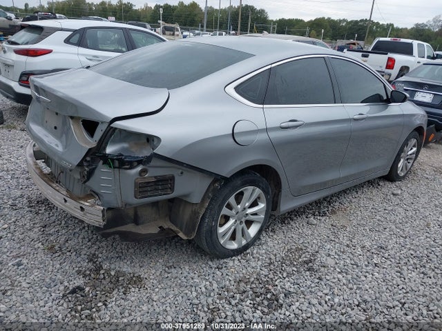 Chrysler 200 Limited 2016 1C3CCCAB1GN138427 Image 4