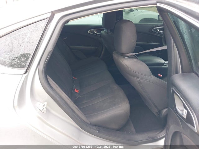 Chrysler 200 Limited 2016 1C3CCCAB1GN138427 Image 8