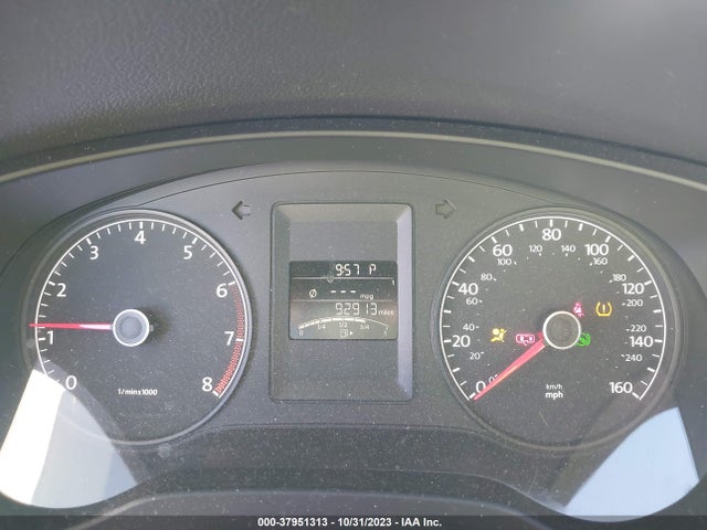 3VW2K7AJ4EM243184 Volkswagen Jetta Sedan S