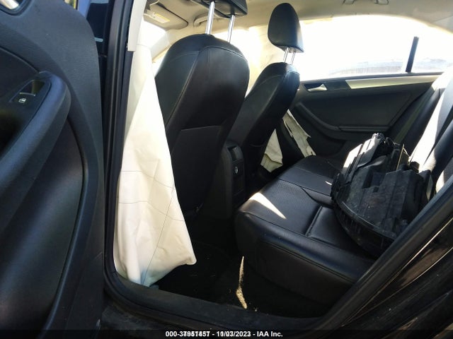 3VWD67AJ2GM265927 Volkswagen Jetta 1.4t Se