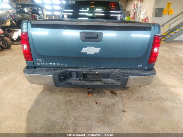 2010 CHEVROLET SILVERADO 1500 LT VIN: 1GCSCSE01AZ142469