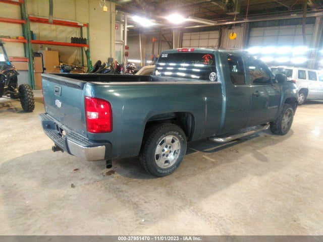 2010 CHEVROLET SILVERADO 1500 LT VIN: 1GCSCSE01AZ142469
