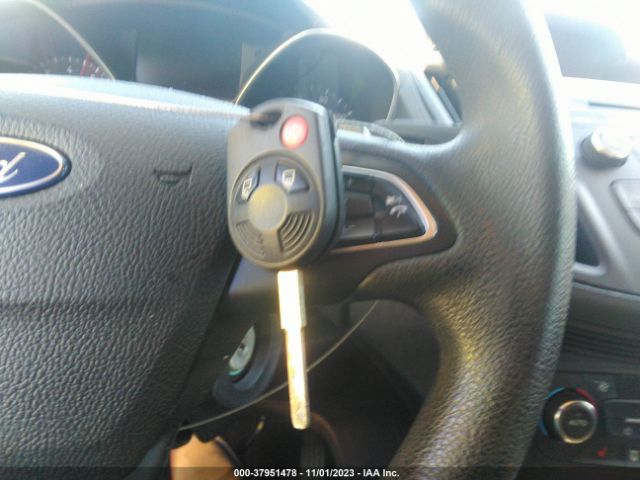 2017 FORD ESCAPE 1FMCU9G92HUC57445 Photo 10