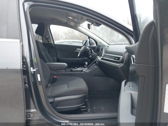 KNDPU3AF1P7171624 KIA Sportage Lx
