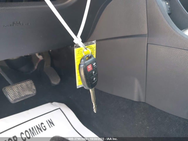Toyota Corolla Le Eco 2014 5YFBPRHE7EP012832 Image 11