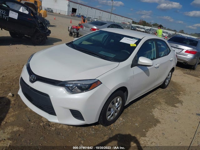 Toyota Corolla Le Eco 2014 5YFBPRHE7EP012832 Image 2