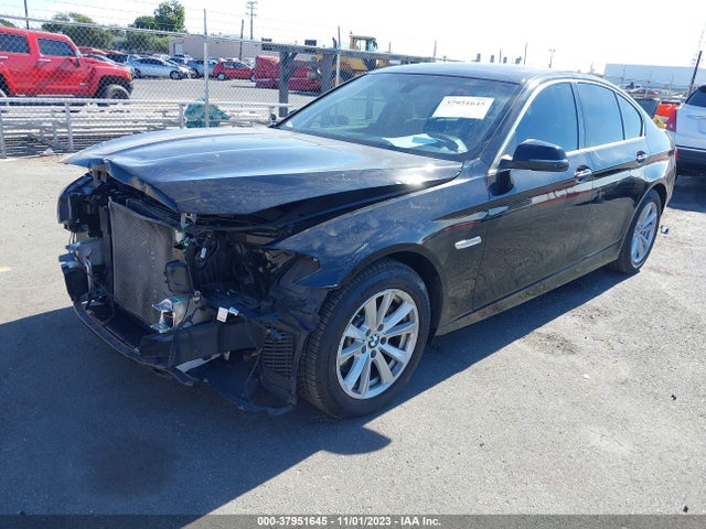 BMW 528I 2015 WBA5A5C56FD524369 Image 2