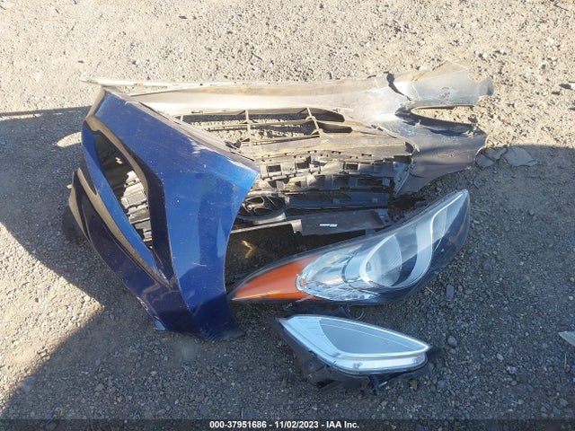 2013 HYUNDAI ELANTRA GS VIN: KMHDH6AE3DU011639