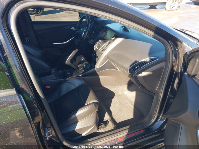 2013 FORD FOCUS ST VIN: 1FADP3L96DL364636
