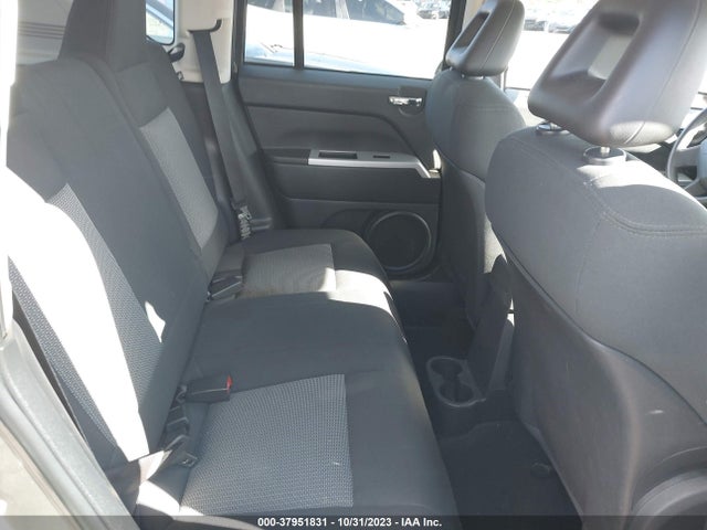 37951831 :رقم المزاد ، 1J8FF47W38D528297 vin ، 2008 Jeep Compass Sport مزاد بيع