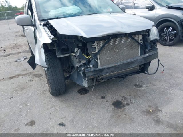 2C4RDGBG4JR199446 Dodge Grand Caravan Se Plus