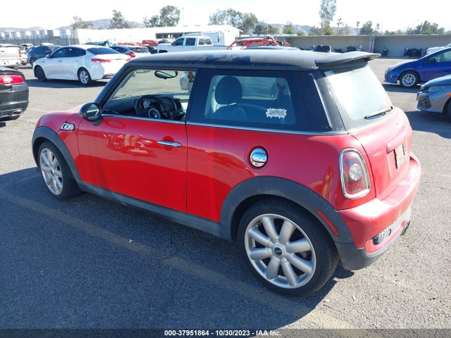 2009 MINI COOPER HARDTOP WMWMF73559TW88019 Photo 2