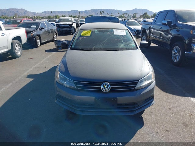 3VW2K7AJ9FM413475 Volkswagen Jetta Sedan 2.0l S