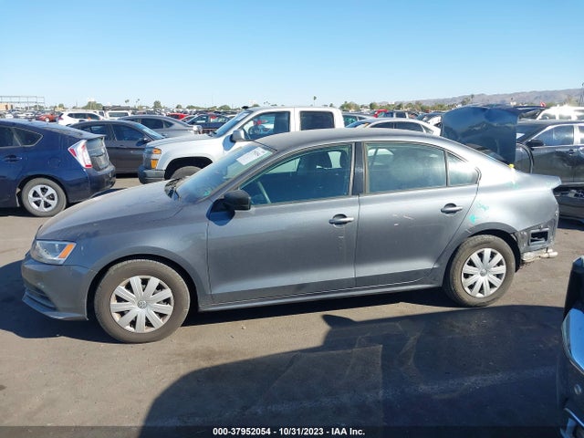 3VW2K7AJ9FM413475 Volkswagen Jetta Sedan 2.0l S
