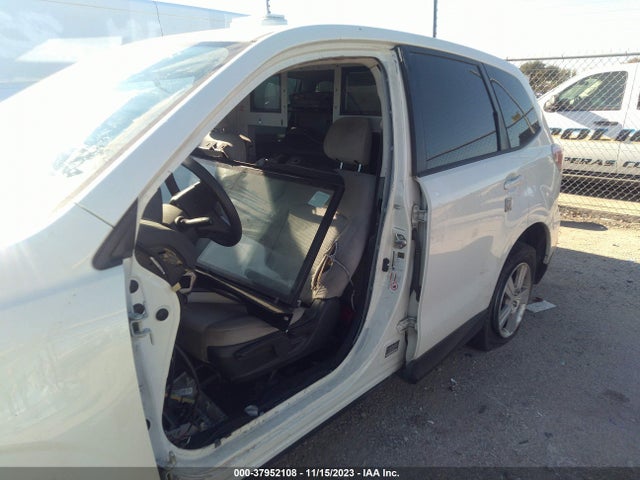 2017 SUBARU FORESTER 2.5I VIN: JF2SJAAC6HH473582