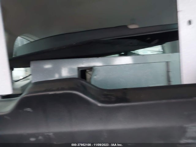 2017 SUBARU FORESTER 2.5I VIN: JF2SJAAC6HH473582
