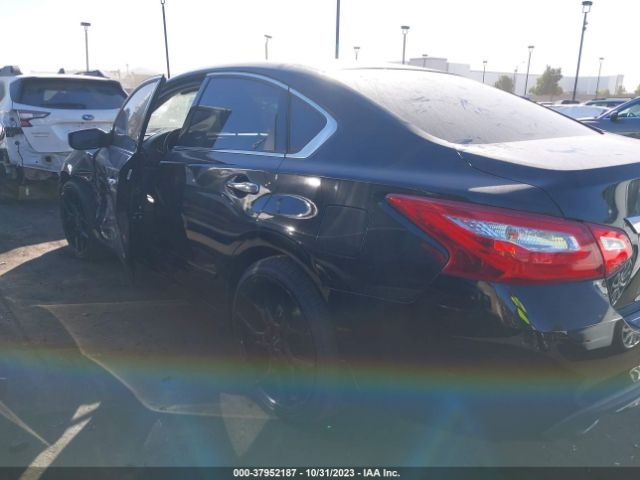 1N4AL3AP9HN360333 Nissan Altima 2.5 S