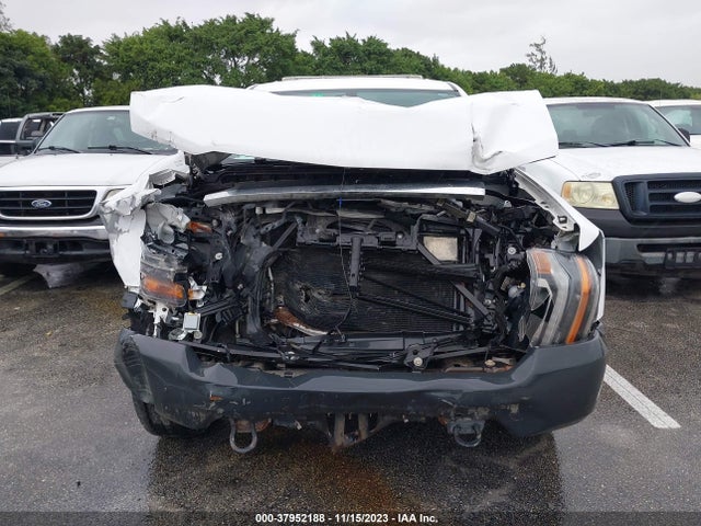 Chevrolet Silverado 1500 Wt 2018 3GCUKNEC3JG431392 Image 12