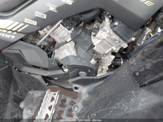 2018 CAN-AM RENEGADE 3JBMWAX45JJ000609 Photo 7