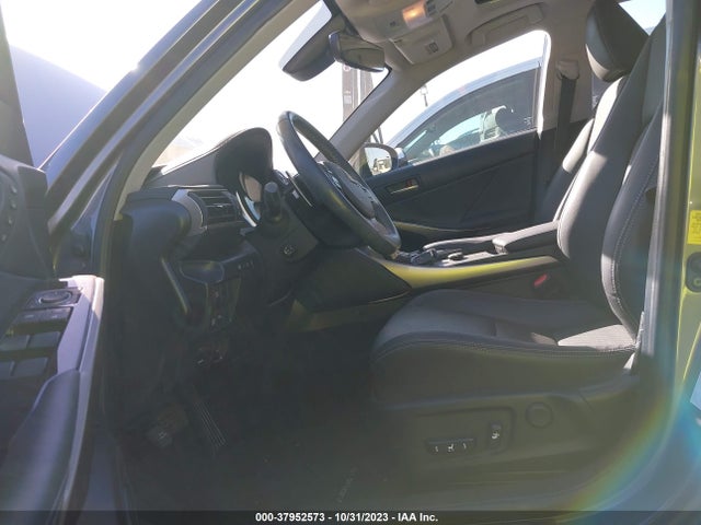 JTHBA1D27J5067110 Lexus IS 300
