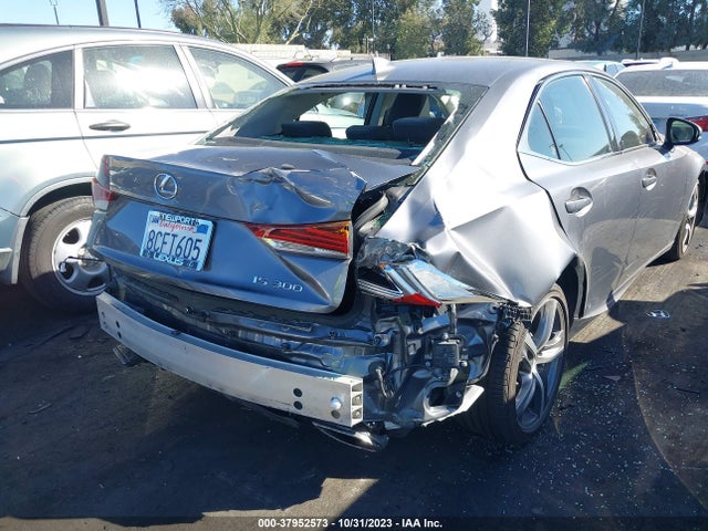 JTHBA1D27J5067110 Lexus IS 300