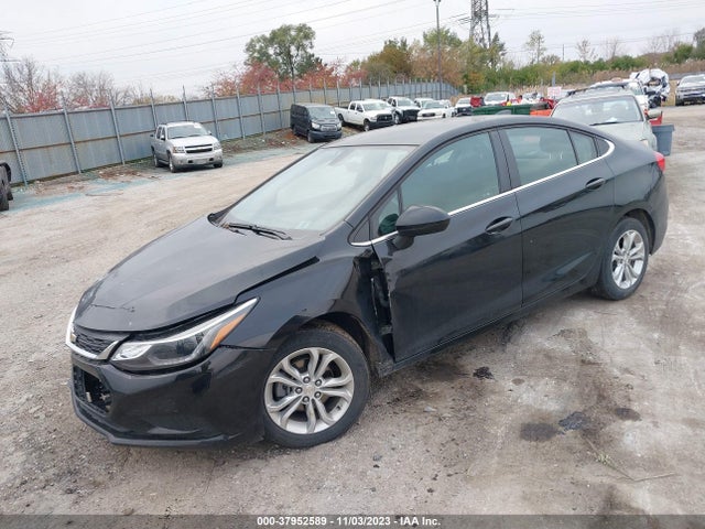 Chevrolet CRUZE LT 2019 1G1BE5SM9K7145533 Image 2