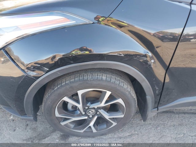 2020 TOYOTA C-HR XLE VIN: NMTKHMBX2LR103892