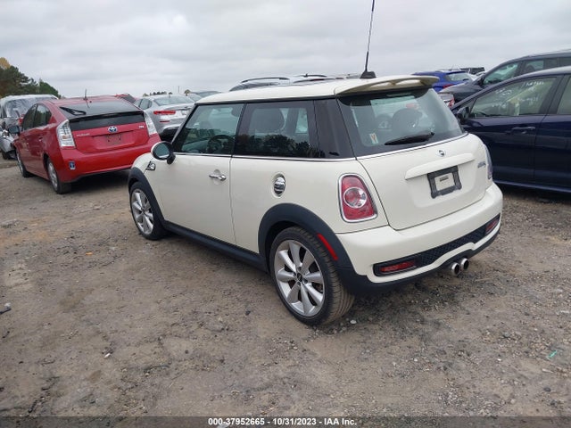 2012 MINI COOPER S WMWSV3C54CTY18091 Photo 2
