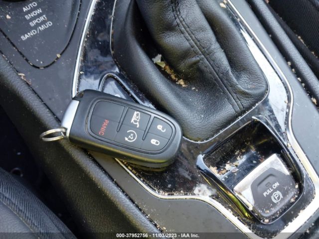 2019 JEEP CHEROKEE 1C4PJMDX5KD481014 Photo 10