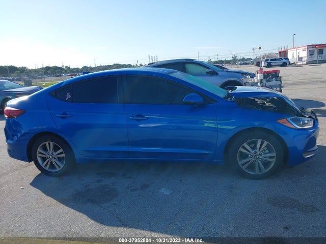 2017 HYUNDAI ELANTRA SE VIN: KMHD84LFXHU243204