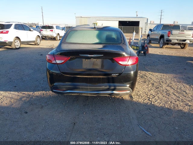 Chrysler 200 Limited Platinum 2017 1C3CCCAB5HN503709 Image 16