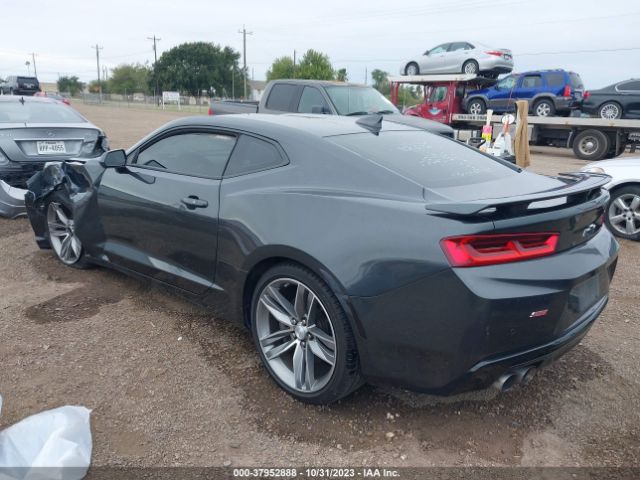 2016 CHEVROLET CAMARO 1G1FH1R70G0129951 Photo 2