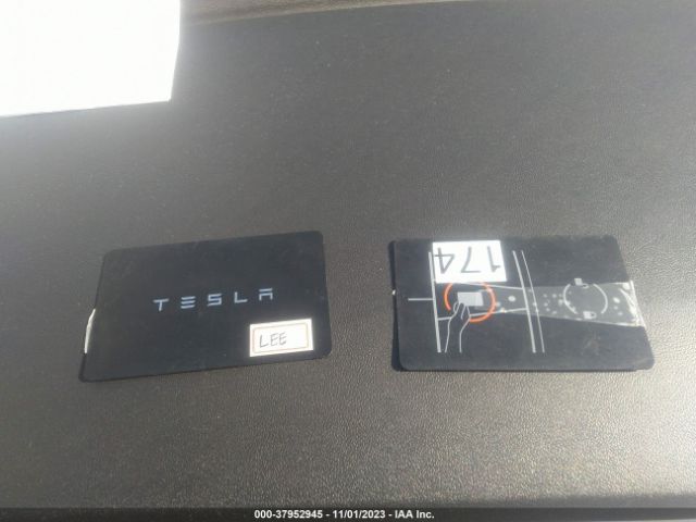 7SAYGDEE9NF324652 Tesla Model Y Long Range