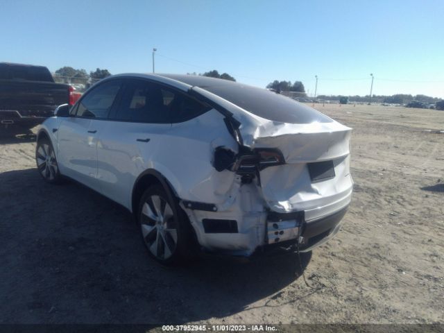 7SAYGDEE9NF324652 Tesla Model Y Long Range